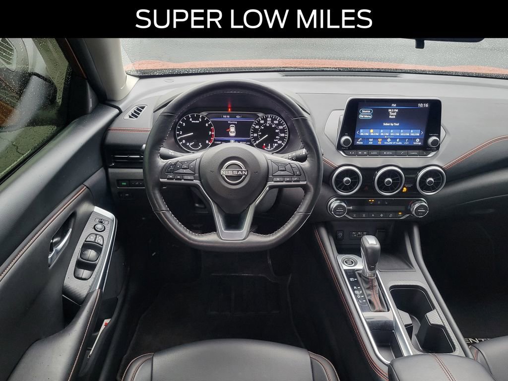 Used 2025 Nissan Sentra SR w/ SR Premium Package image 8