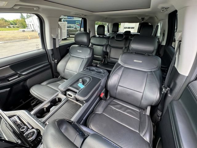 Certified 2025 Ford Expedition Max Platinum AWD/4WD image 28