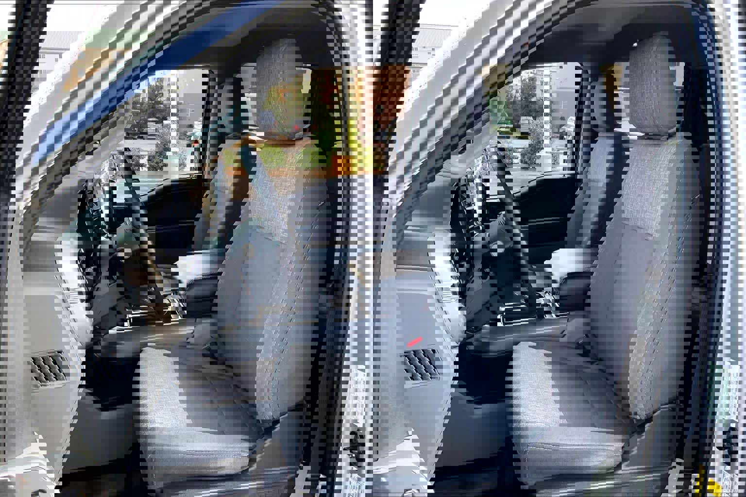 Certified 2022 Ford F150 XLT w/ Equipment Group 302A High image 8