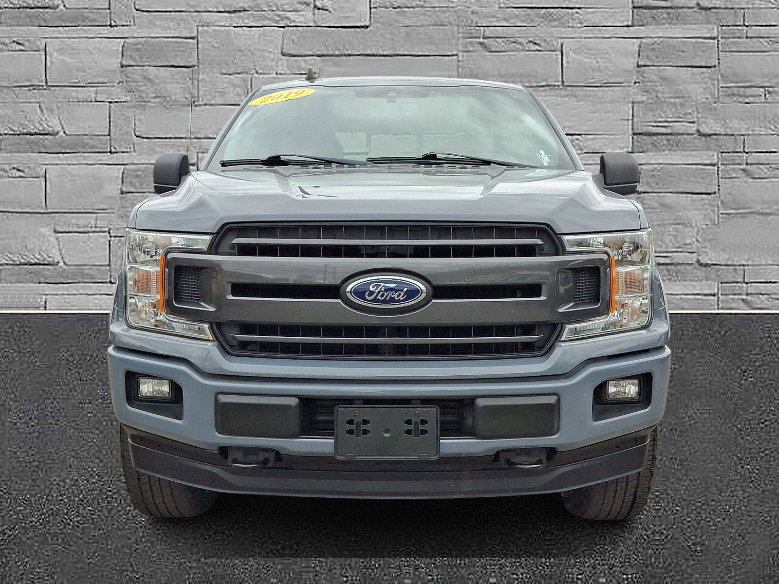 Certified 2019 Ford F150 XLT w/ Equipment Group 302A Luxury image 3