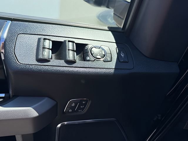 Certified 2021 Ford F350 Platinum image 16