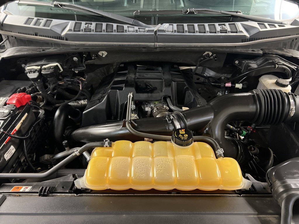 Certified 2017 Ford F150 XLT w/ Equipment Group 302A Luxury image 38