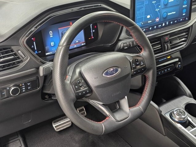 Certified 2024 Ford Escape ST-Line w/ Tech Pack #1 AWD/4WD image 8