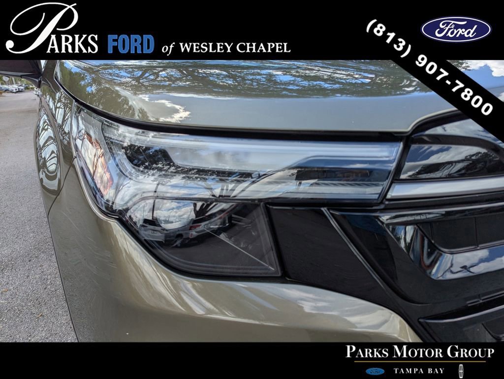 Used 2025 Subaru Forester Touring image 6