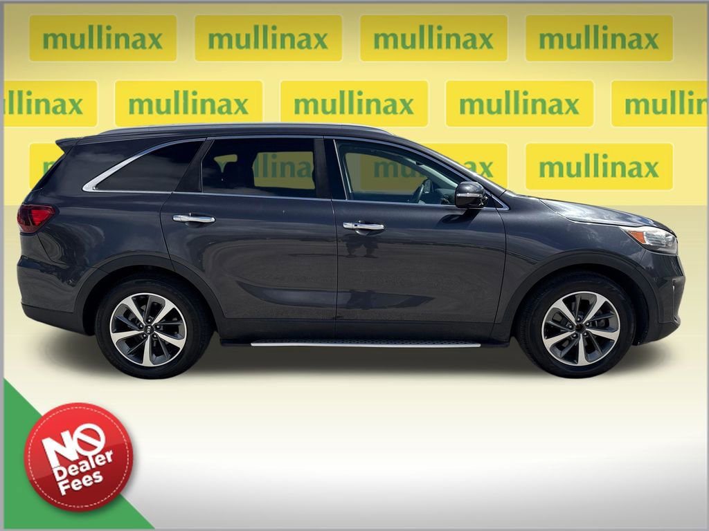 Used 2019 Kia Sorento EX image 2