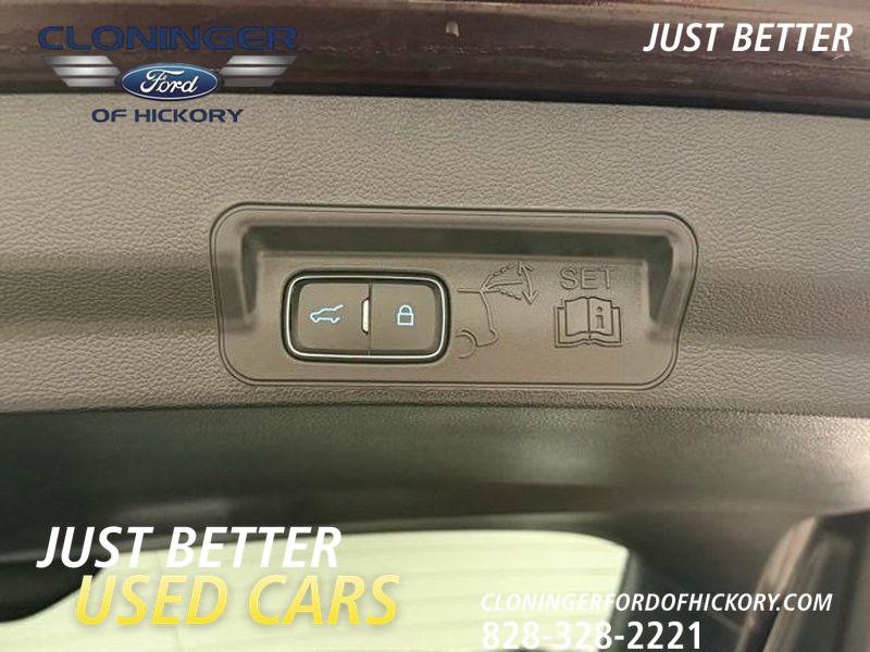 Certified 2022 Ford Explorer XLT w/ Equipment Group 202A image 38