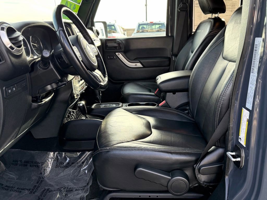 Used 2018 Jeep Wrangler Unlimited Rubicon w/ Connectivity Group image 17
