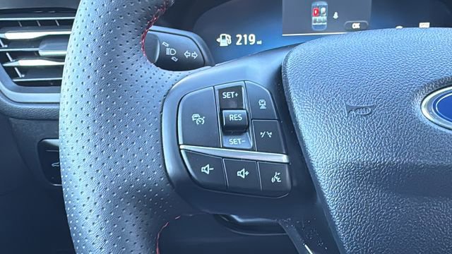 Certified 2024 Ford Escape ST-Line Elite w/ Premium Technology Package image 20