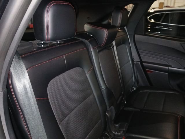 Certified 2024 Ford Escape ST-Line w/ Tech Pack #1 AWD/4WD image 42