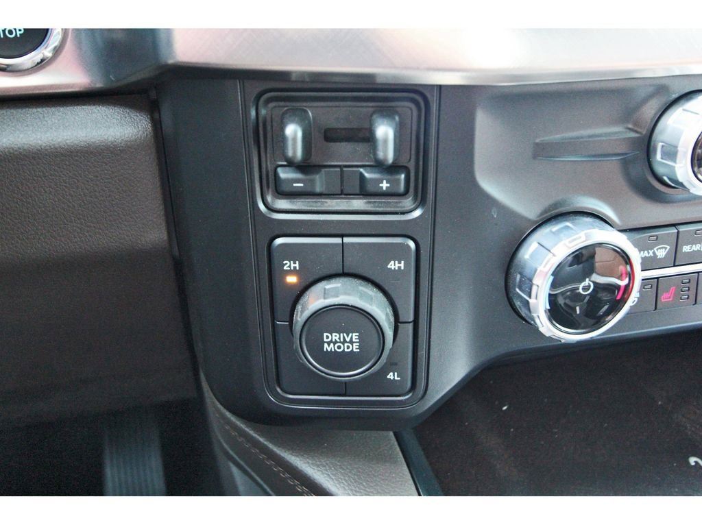Certified 2024 Ford F350 King Ranch w/ FX4 Off-Road Package AWD/4WD image 25