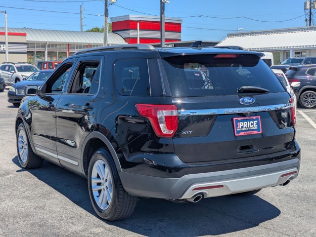 Certified 2017 Ford Explorer XLT w/ Equipment Group 202A image 5