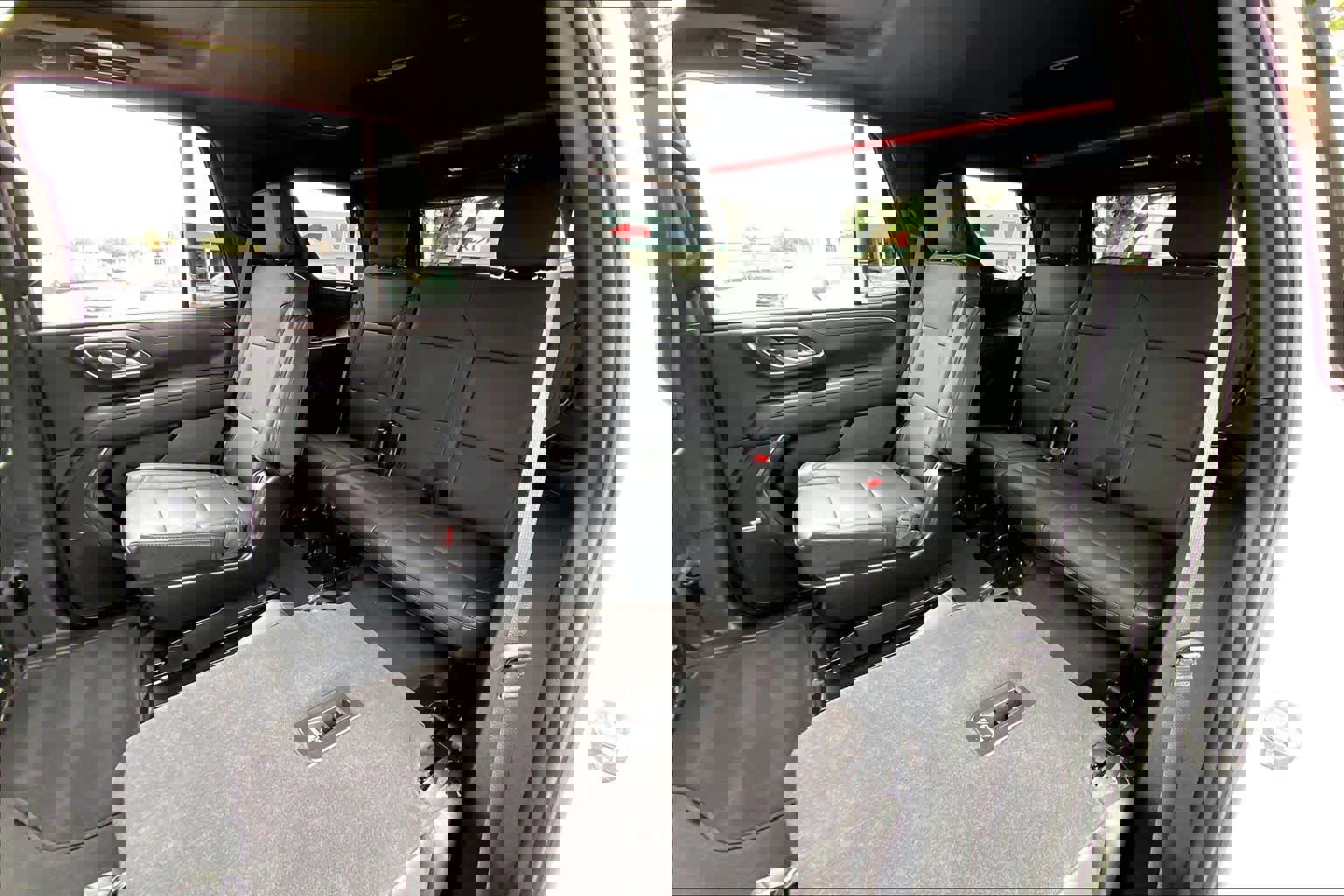 Used 2023 Chevrolet Tahoe Z71 w/ Luxury Package image 21