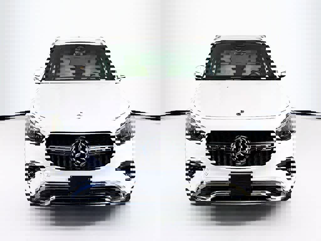 Used 2025 Mercedes-Benz GLA 250 4MATIC image 8