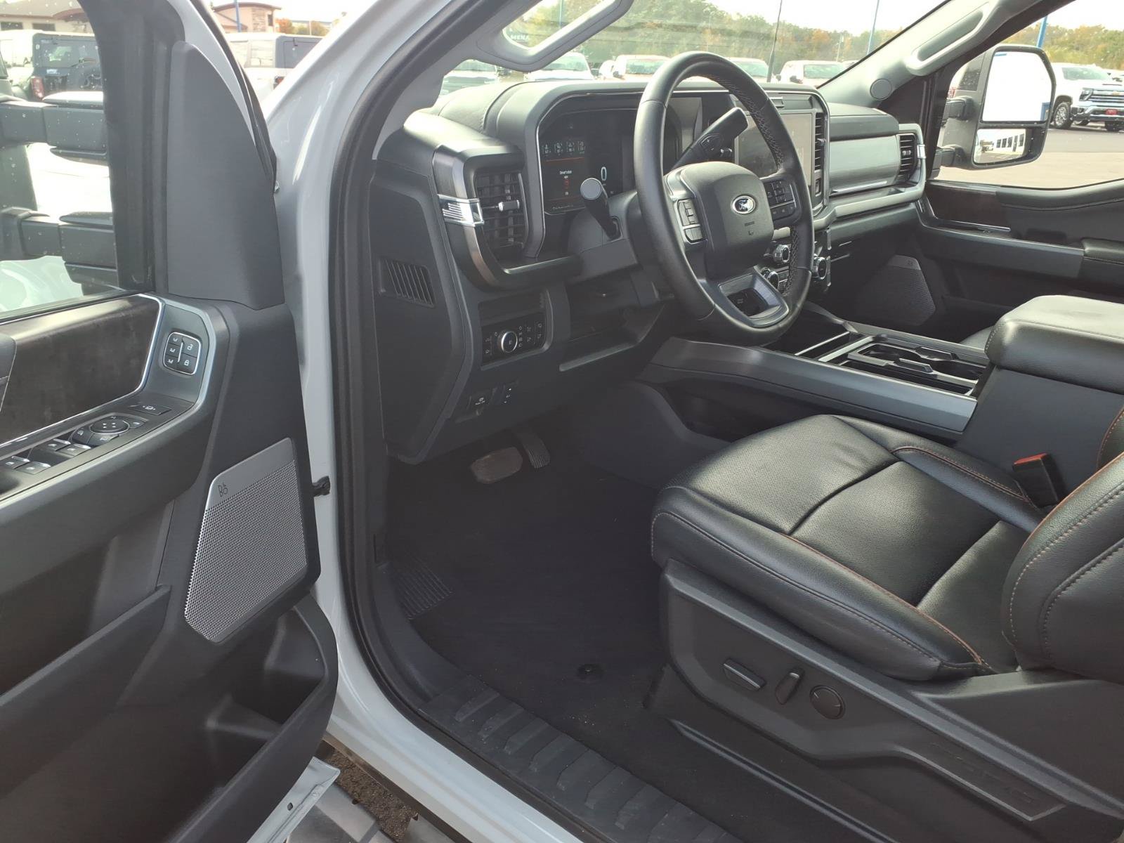Certified 2026 Ford F250 Lariat w/ Black Appearance Package AWD/4WD image 10