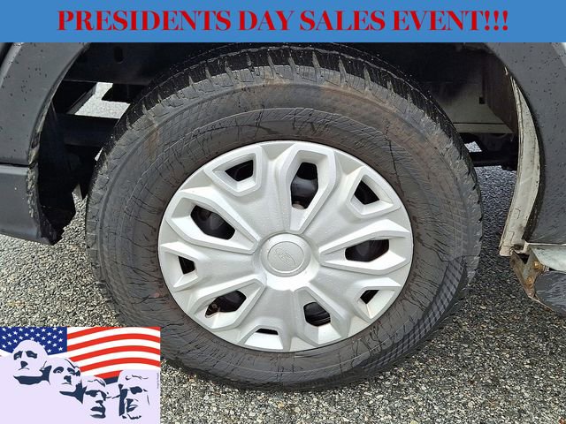 Certified 2023 Ford Transit 250 Low Roof w/ Exterior Upgrade Package image 28