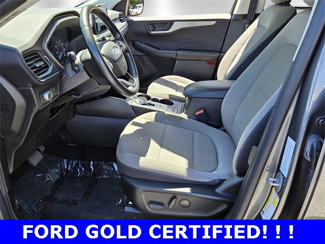 Certified 2022 Ford Escape SE w/ SE Sport Appearance Package image 8