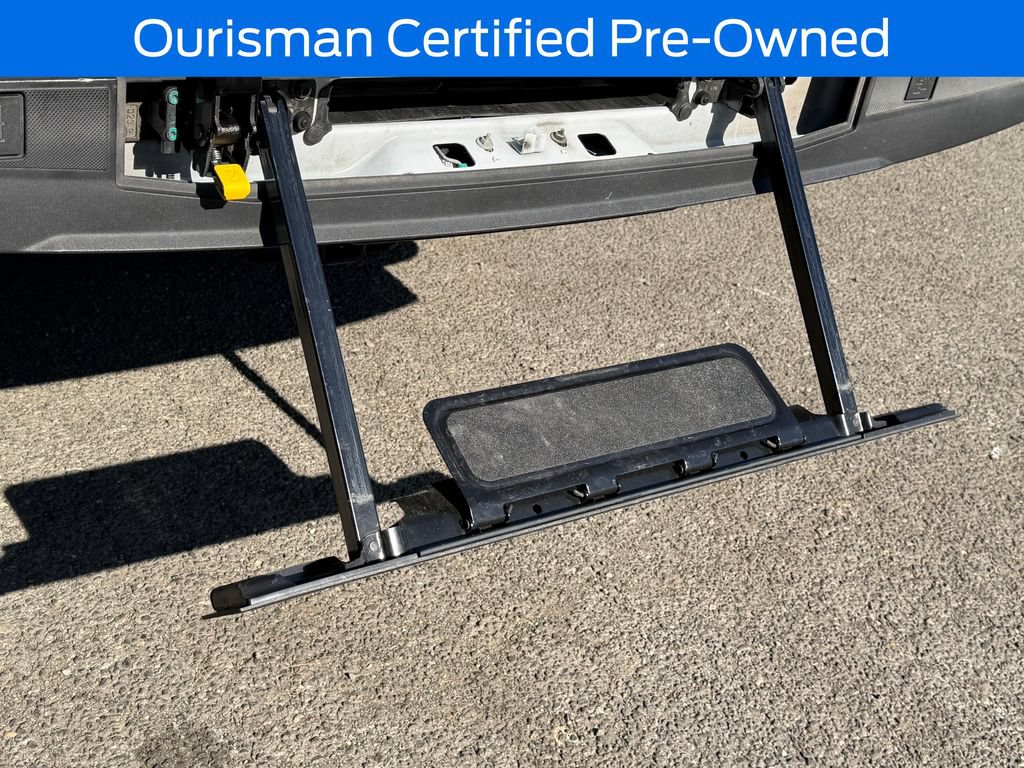 Certified 2025 Ford F150 Lightning Flash AWD/4WD image 18