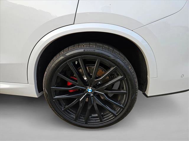 Used 2026 BMW X5 xDrive40i w/ M Sport Package AWD/4WD image 21