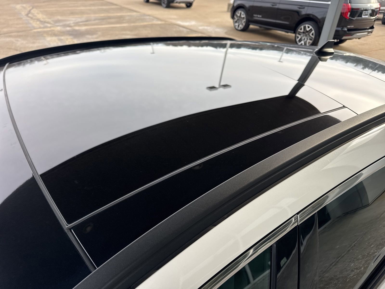 Certified 2024 Ford Escape Platinum w/ Premium Technology Package image 23