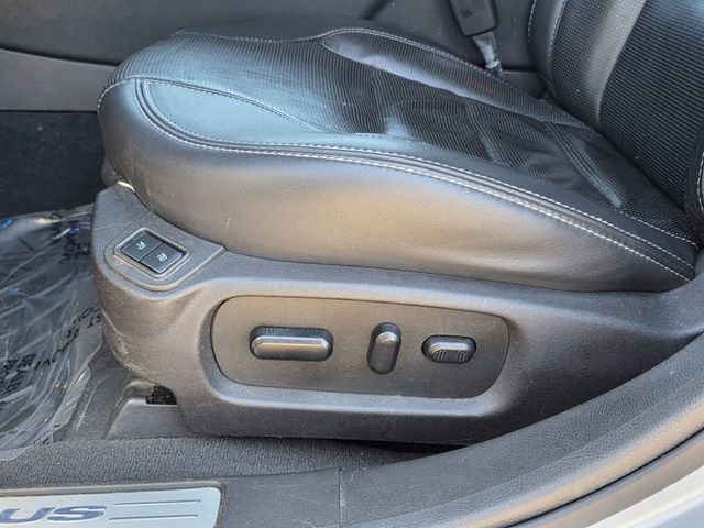 Certified 2019 Ford Taurus Limited image 14