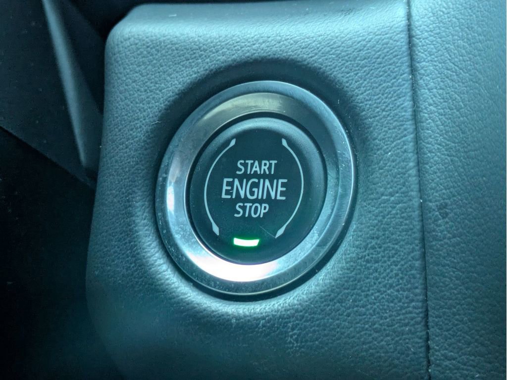 Used 2021 Chevrolet Tahoe Z71 w/ Z71 Signature Package image 17