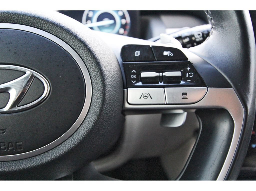 Used 2023 Hyundai Tucson Limited FWD image 19