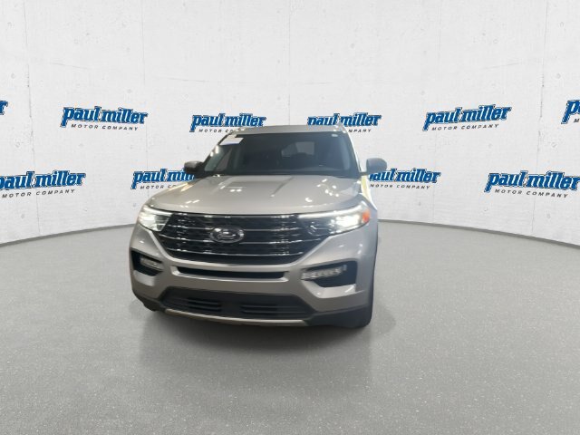 Certified 2023 Ford Explorer XLT w/ Equipment Group 202A AWD/4WD image 4