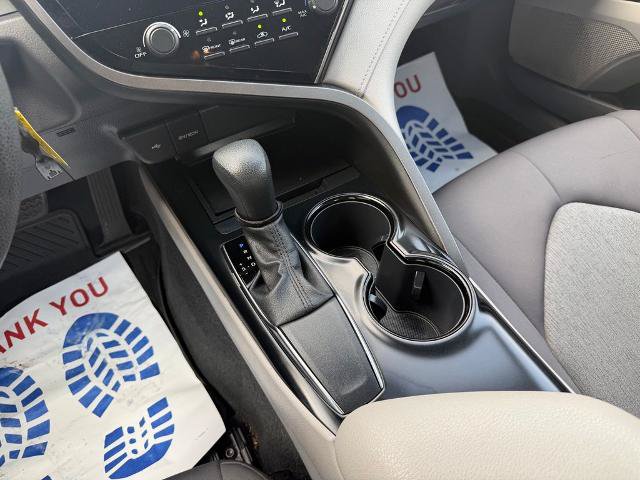 Used 2020 Toyota Camry LE FWD image 20