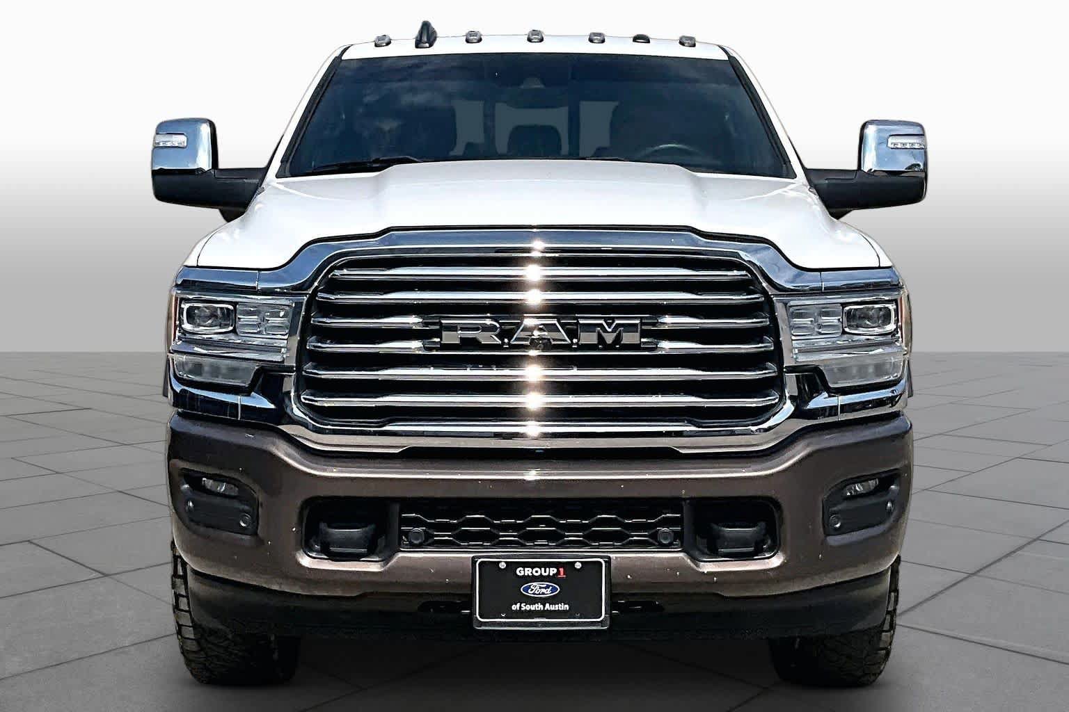 Used 2023 RAM 3500 Limited AWD/4WD image 4