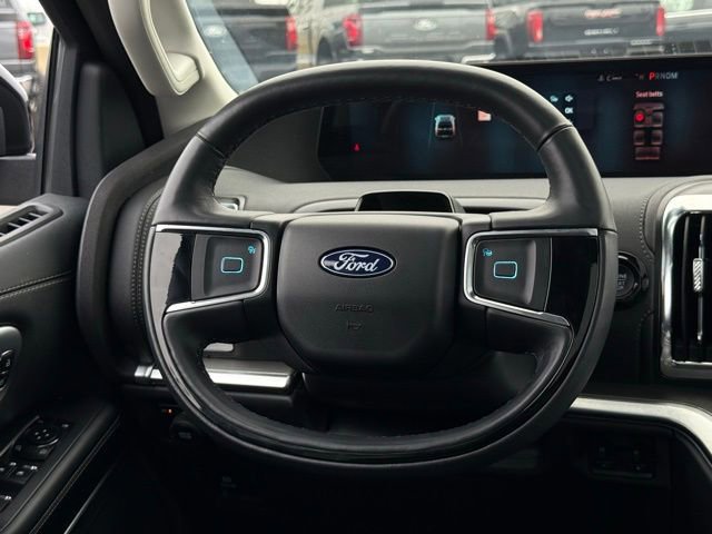 Certified 2025 Ford Expedition Platinum image 21