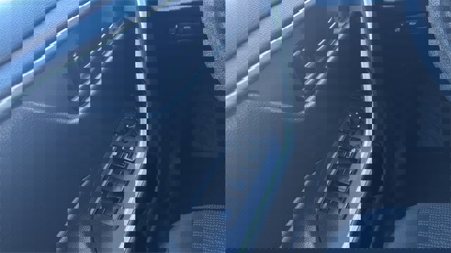 Used 2019 Toyota RAV4 LE image 22