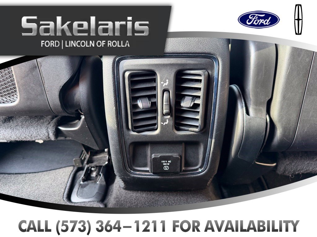 Used 2021 Jeep Grand Cherokee Laredo w/ Security & Convenience Group AWD/4WD image 34