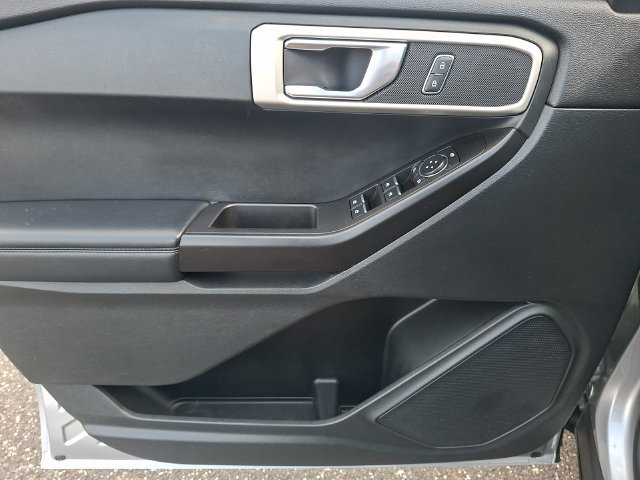 Certified 2020 Ford Explorer 2WD image 12