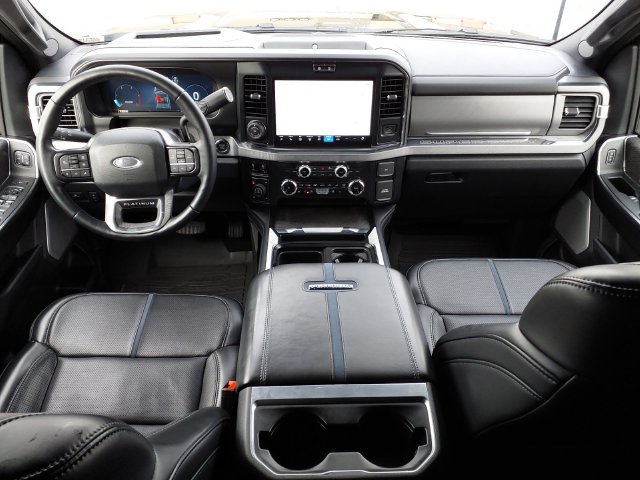 Certified 2025 Ford F350 Platinum w/ Tremor Off-Road Package AWD/4WD image 21