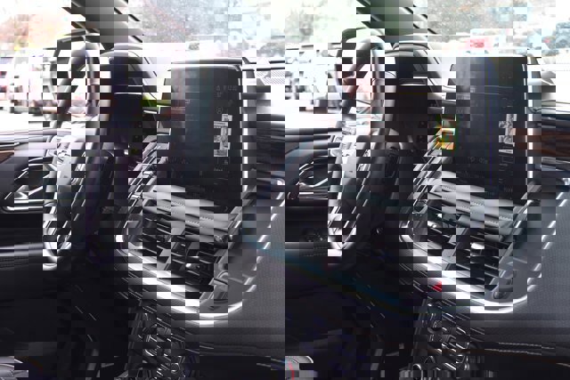 Used 2023 Chevrolet Tahoe Premier image 10