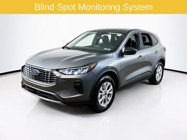 Certified 2025 Ford Escape Active AWD/4WD image 3