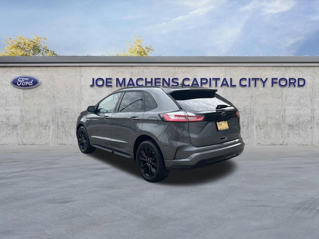 Certified 2023 Ford Edge SE w/ Black Appearance Package image 6