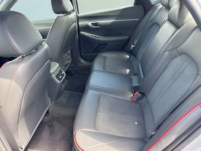 Used 2022 Hyundai Sonata SEL Plus w/ Preferred Accessory Package FWD image 11