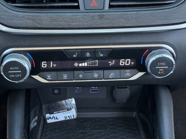 Used 2024 Nissan Altima 2.5 SL FWD image 18