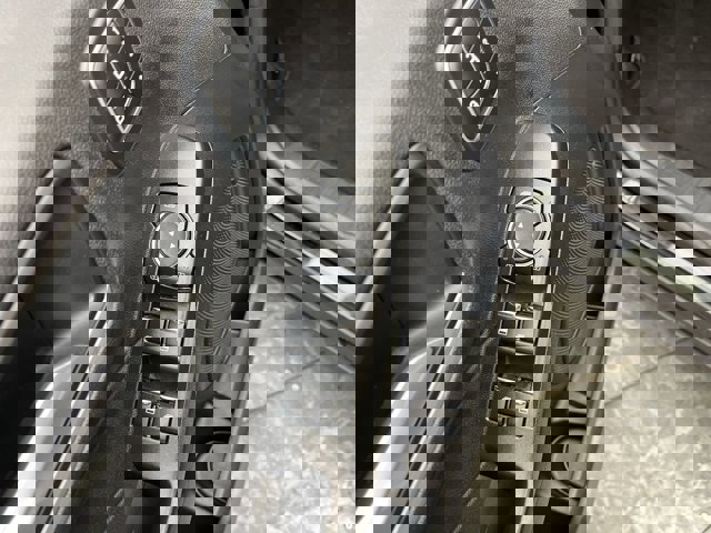 Certified 2024 Ford Escape Platinum image 16