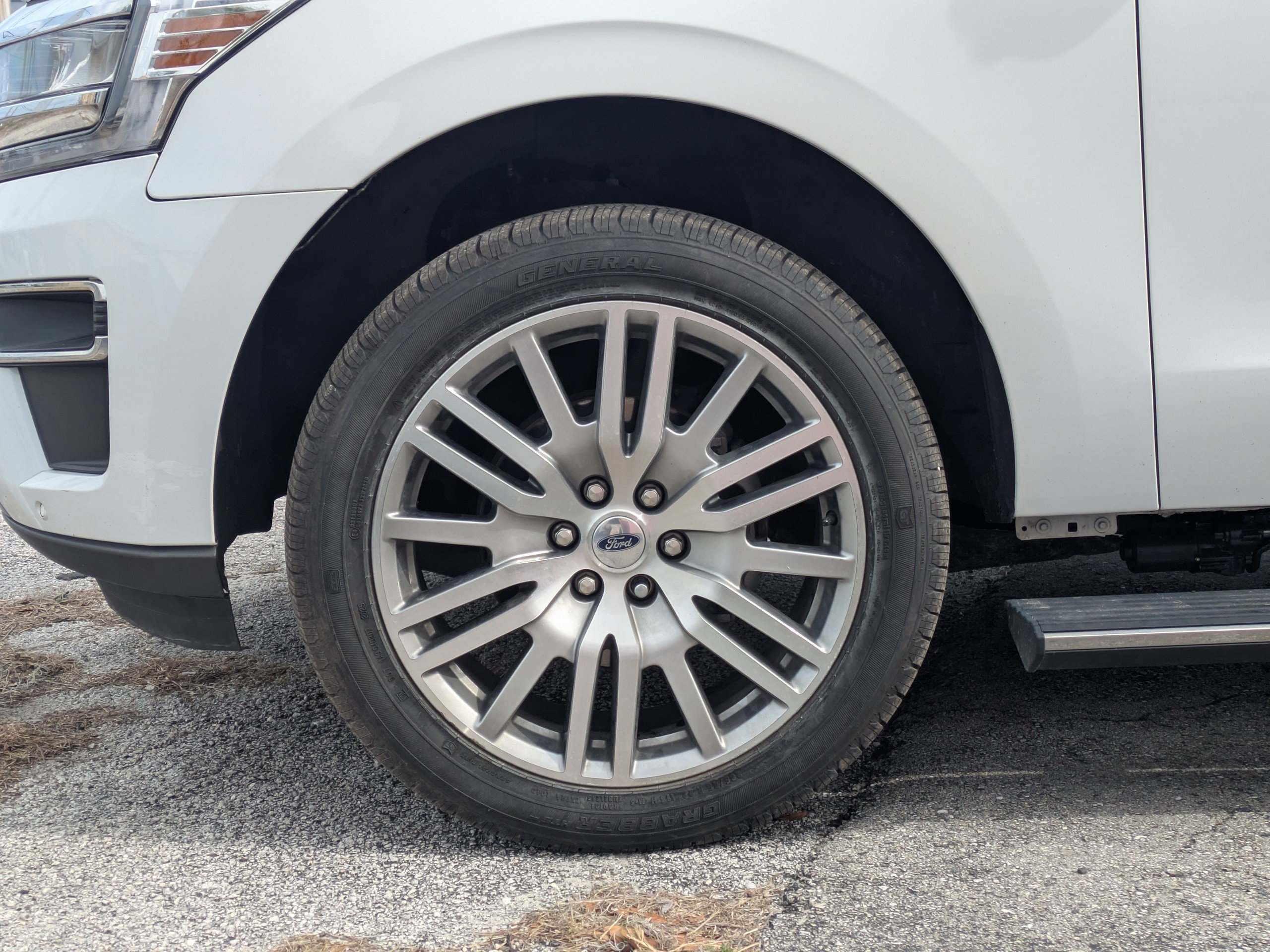 Certified 2023 Ford Expedition Max Limited image 9