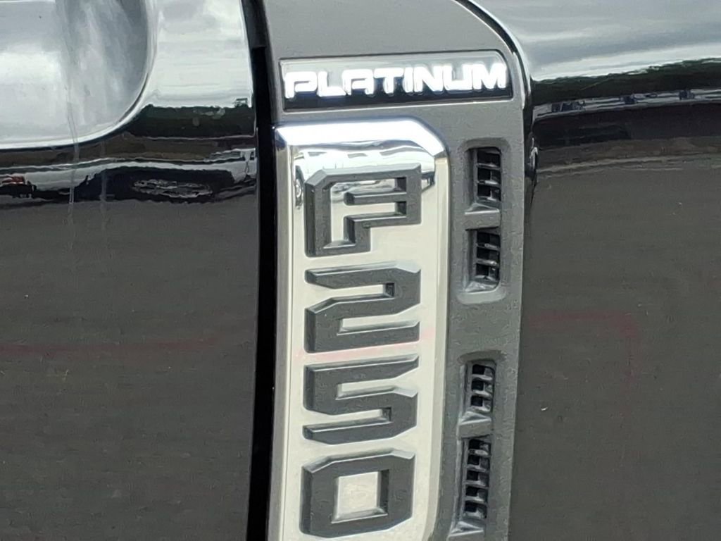 Certified 2024 Ford F250 Platinum AWD/4WD image 7