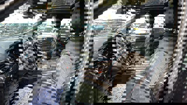 Certified 2024 Ford Edge ST-Line image 9