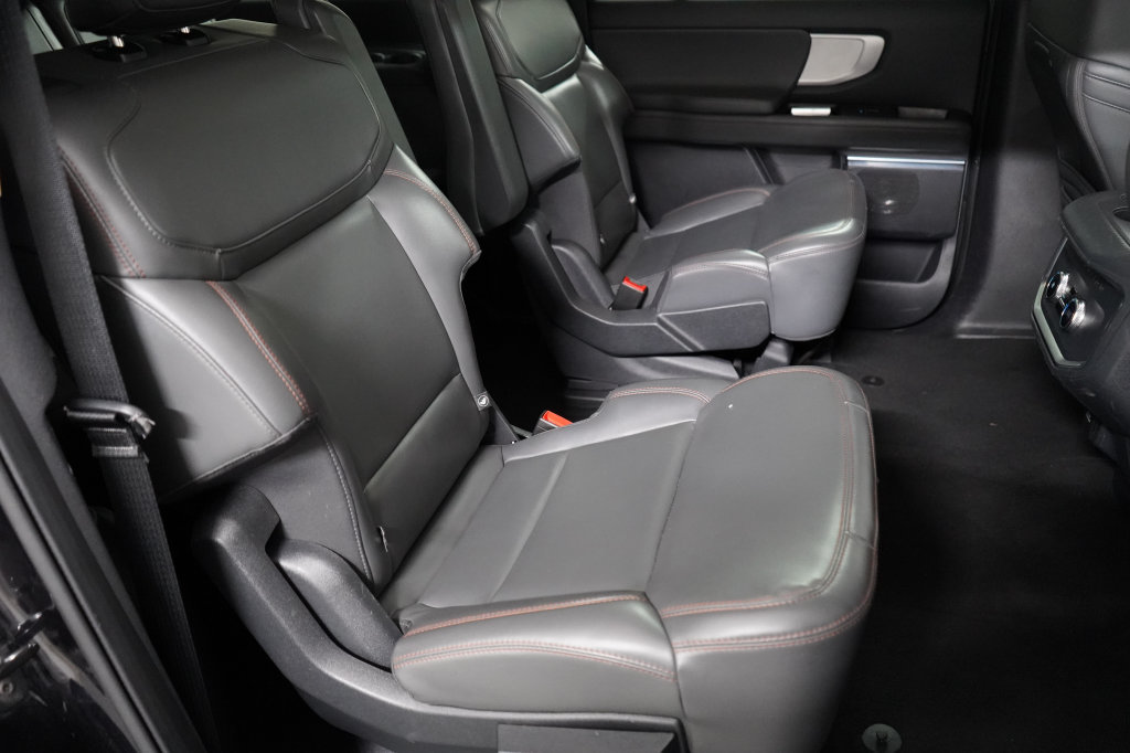 Certified 2025 Ford Expedition Max Active AWD/4WD image 24