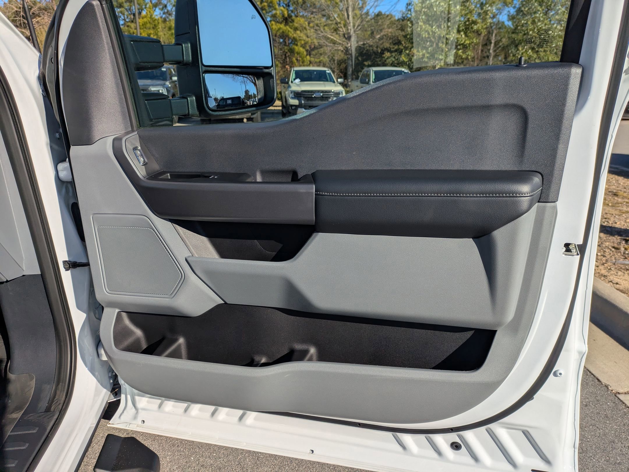 Certified 2024 Ford F250 XLT w/ FX4 Off-Road Package image 42