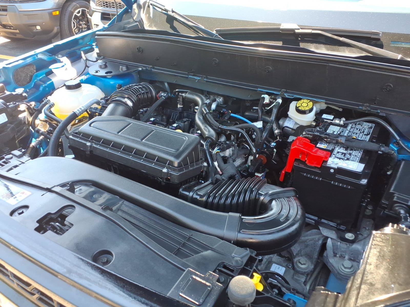 Certified 2025 Ford Bronco Sport Outer Banks w/ Outer Banks Tech Package+ AWD/4WD image 25