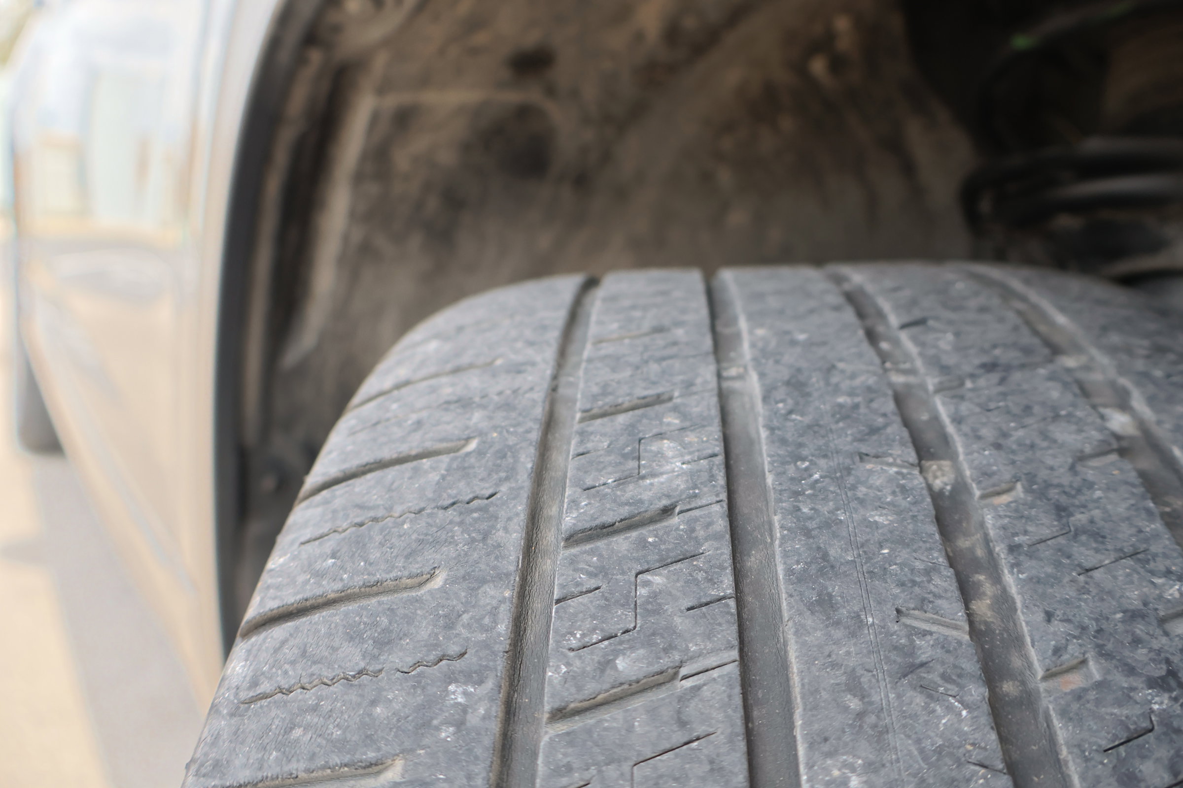 Used 2019 Volkswagen Atlas SEL R-Line image 12