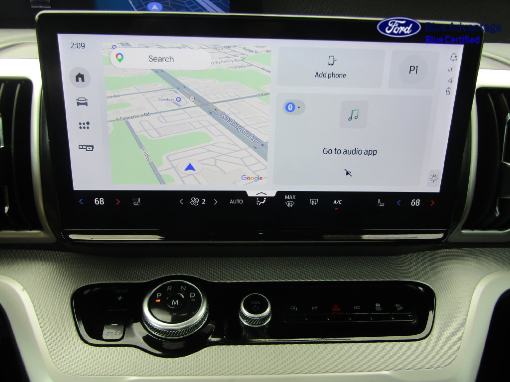 Certified 2025 Ford Expedition Active AWD/4WD image 30