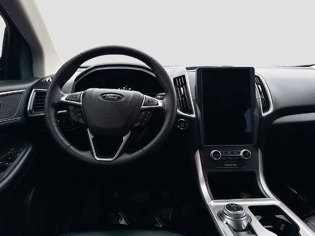 Certified 2024 Ford Edge SEL w/ Convenience Package image 18
