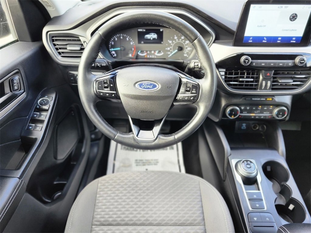 Certified 2022 Ford Escape SE w/ SE Sport Appearance Package image 13